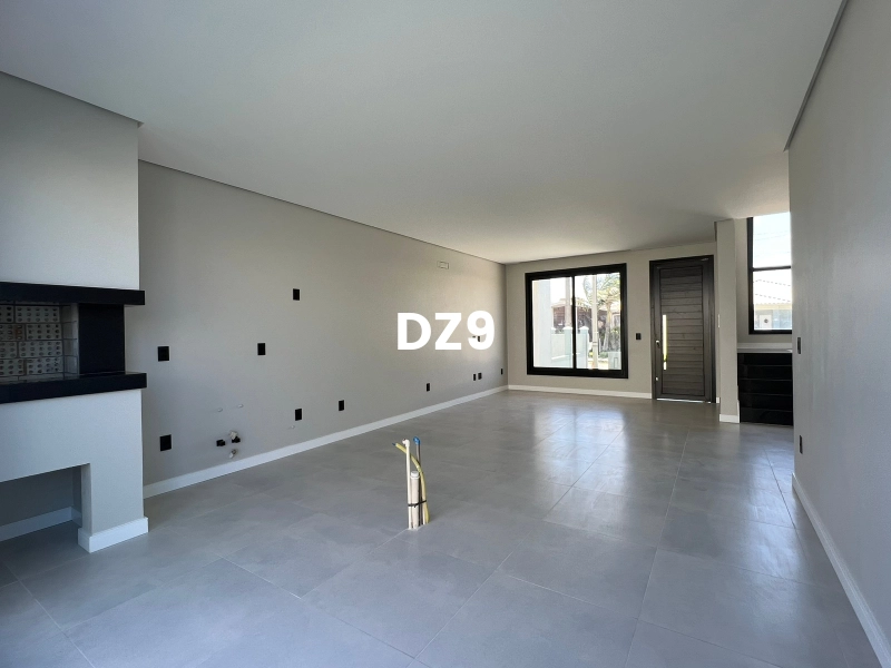 CASA COM 2 DORMITORIOS, SENDO 1 SUITE BEM LOCALIZADO!: 3ª foto da galeria de imagens do imóvel