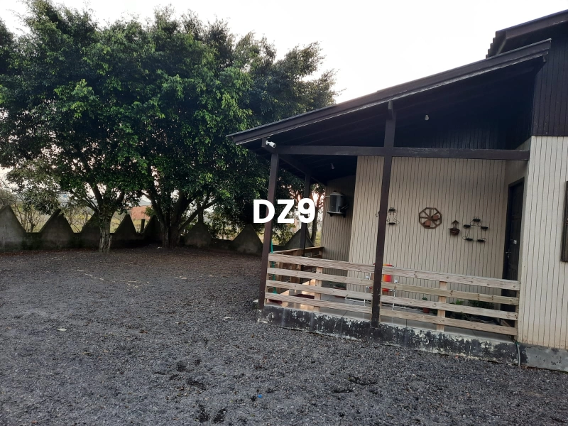 CASA COM 2 DORMITORIOS, SENDO 1 SUITE BEM LOCALIZADA!: 8ª foto da galeria de imagens do imóvel