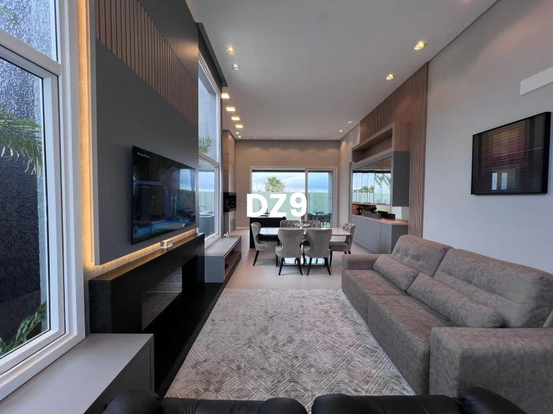 CASA COM 4 SUÍTES, MOBILIADO: 6ª foto da galeria de imagens do imóvel