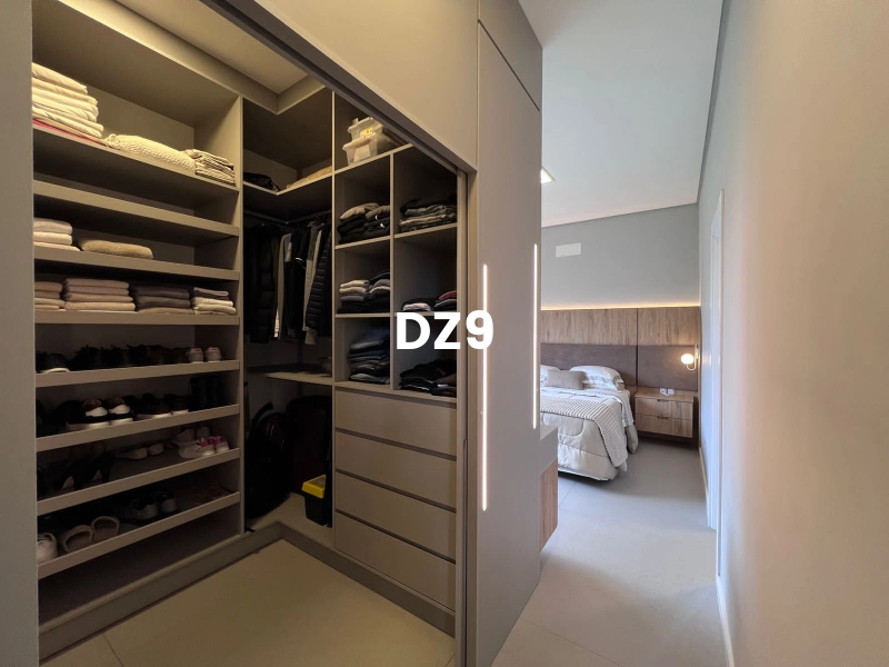 CASA COM 4 SUÍTES, MOBILIADO: 19ª foto da galeria de imagens do imóvel