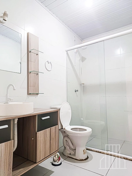 APARTAMENTO DE 2 DORMITÓRIOS PARA ALUGUEL ANUAL EM CAPÃO NOVO!: 2ª foto da galeria de imagens do imóvel