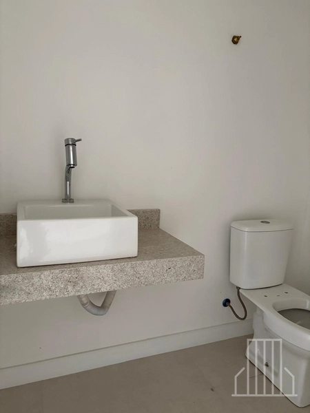 CASA MODERNA E AGRADÁVEL À VENDA EM CONDOMÍNIO!: 14ª foto da galeria de imagens do imóvel
