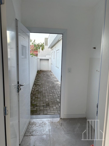 EXCELENTE CASA À VENDA LOCALIZADA NO BAIRRO JARDIM BEIRA MAR!: 6ª foto da galeria de imagens do imóvel