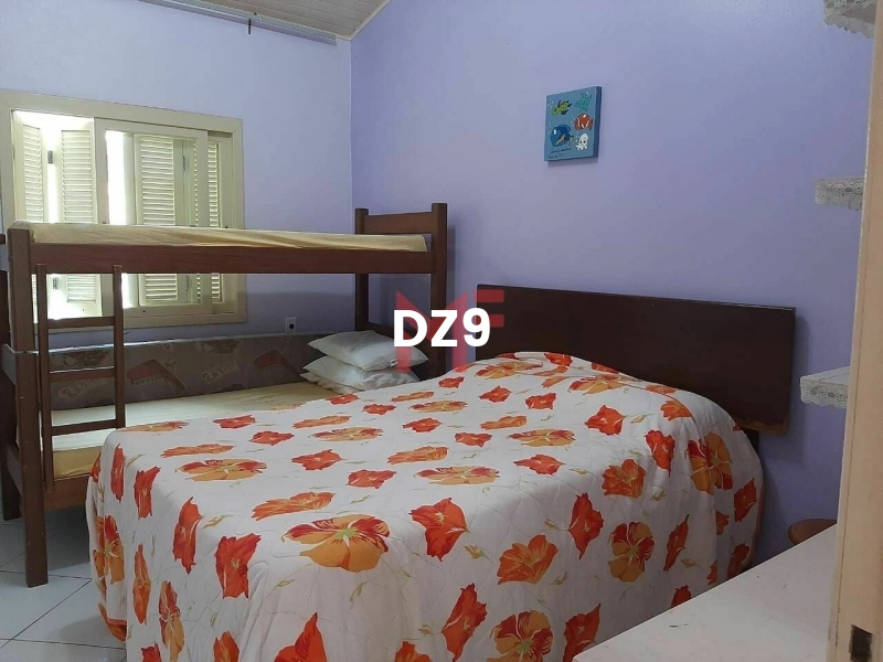 CASA DE TEMPORADA COM 2 SUÍTES E GARAGEM!: 6ª foto da galeria de imagens do imóvel