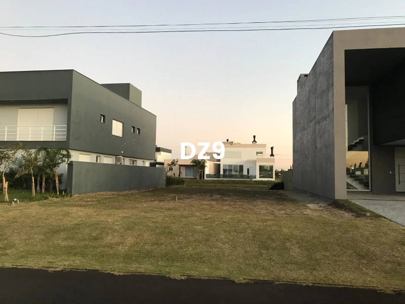 LOTE EM XANGRI-LA, EXCELENTE OPORTUNIDADE!: 1ª foto da galeria de imagens do imóvel