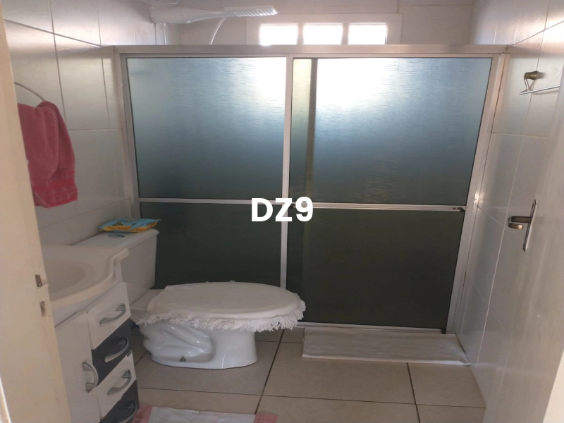 CASA COM 3 DORMITÓRIOS, SENDO 1 SUÍTE, BEM LOCALIZADA!: 16ª foto da galeria de imagens do imóvel