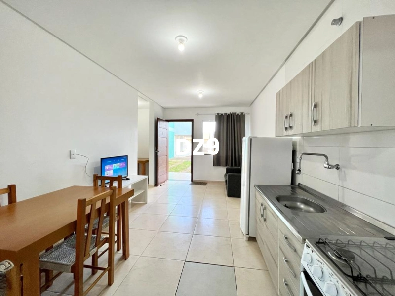 RESIDENCIAL SAVOLDI, ALUGUEL DE ANUAL EM CAPÃO NOVO!: 15ª foto da galeria de imagens do imóvel