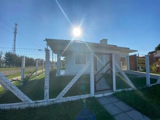 CASA COM 2 DORMITÓRIOS, SENDO 1 SUÍTE!: 10ª foto da galeria de imagens do imóvel