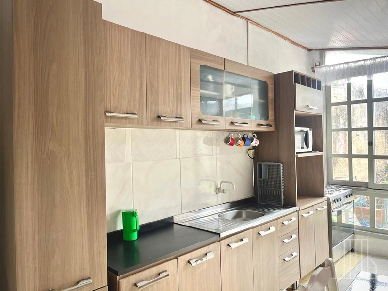 Seu Novo Lar em Capão Novo – Casa com 3 Dormitórios e Suíte: 3ª foto da galeria de imagens do imóvel