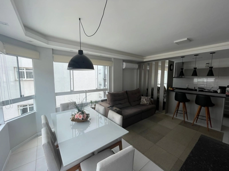 BELO APARTAMENTO DE FRENTE COM TRÊS DORMITÓRIOS EM CAPÃO DA CANOA: 11ª foto da galeria de imagens do imóvel