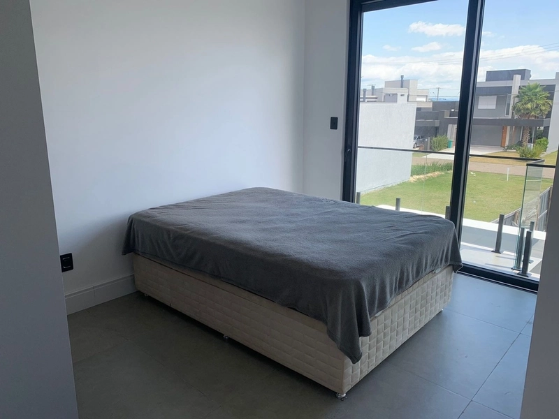 BELO SOBRADO NO BLUE: 5ª foto da galeria de imagens do imóvel