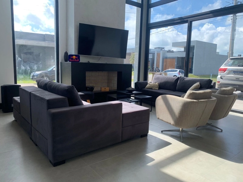 BELO SOBRADO NO BLUE: 8ª foto da galeria de imagens do imóvel