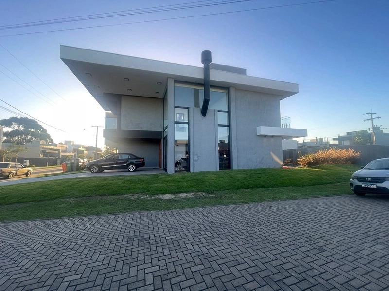 BELO SOBRADO NO BLUE: 2ª foto da galeria de imagens do imóvel