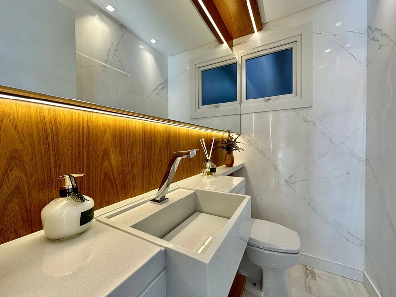 APARTAMENTO DE LUXO NO CENTRO DE CAPÃO: 25ª foto da galeria de imagens do imóvel