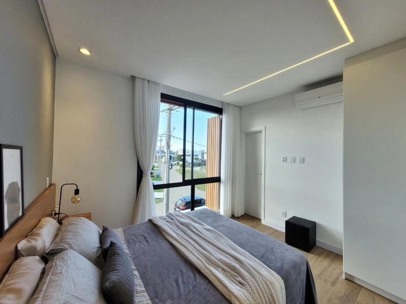 BELISSIMA CASA EM CONDOMINIO FECHADO: 13ª foto da galeria de imagens do imóvel