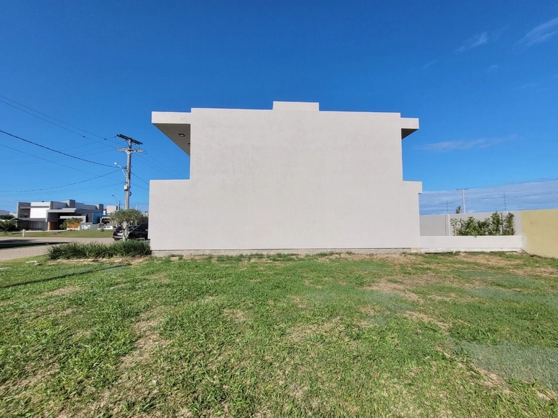 BELISSIMA CASA EM CONDOMINIO FECHADO: 8ª foto da galeria de imagens do imóvel