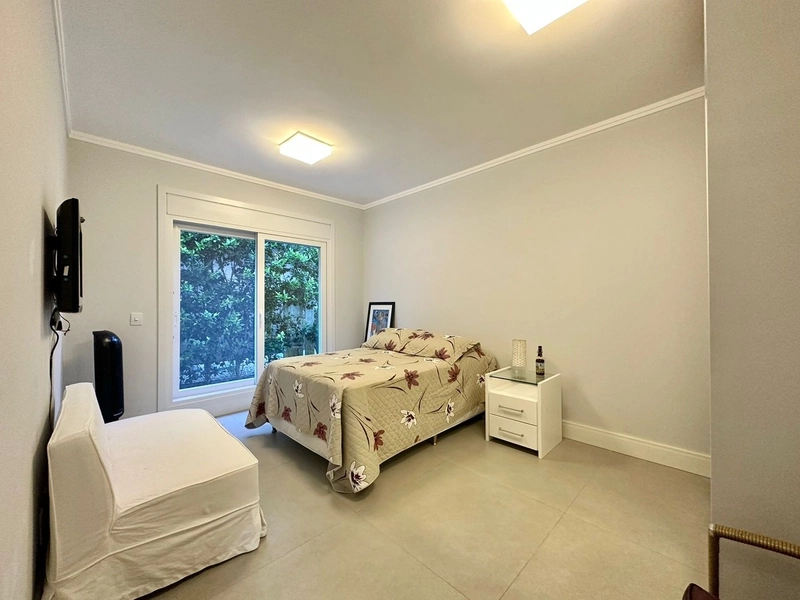 CASA COM  5 SUÍTES EM CONDOMÍNIO FECHADO: 36ª foto da galeria de imagens do imóvel