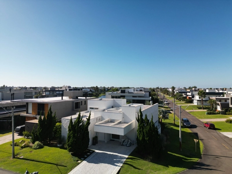 CASA COM  5 SUÍTES EM CONDOMÍNIO FECHADO: 15ª foto da galeria de imagens do imóvel