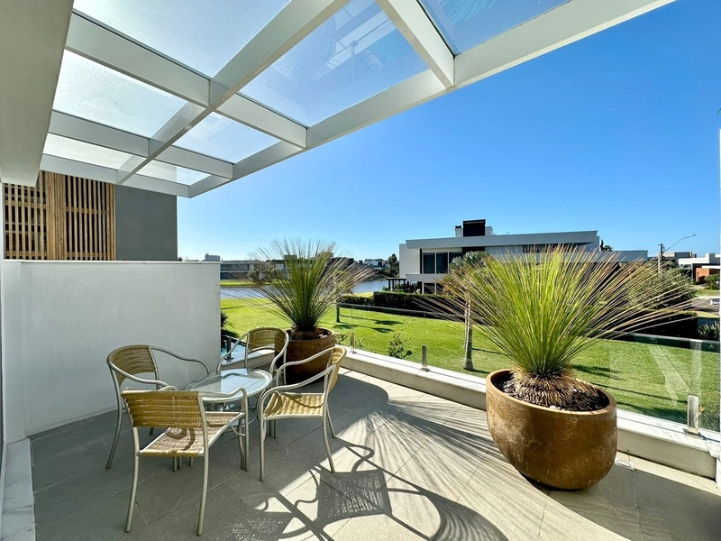 CASA COM  5 SUÍTES EM CONDOMÍNIO FECHADO: 43ª foto da galeria de imagens do imóvel