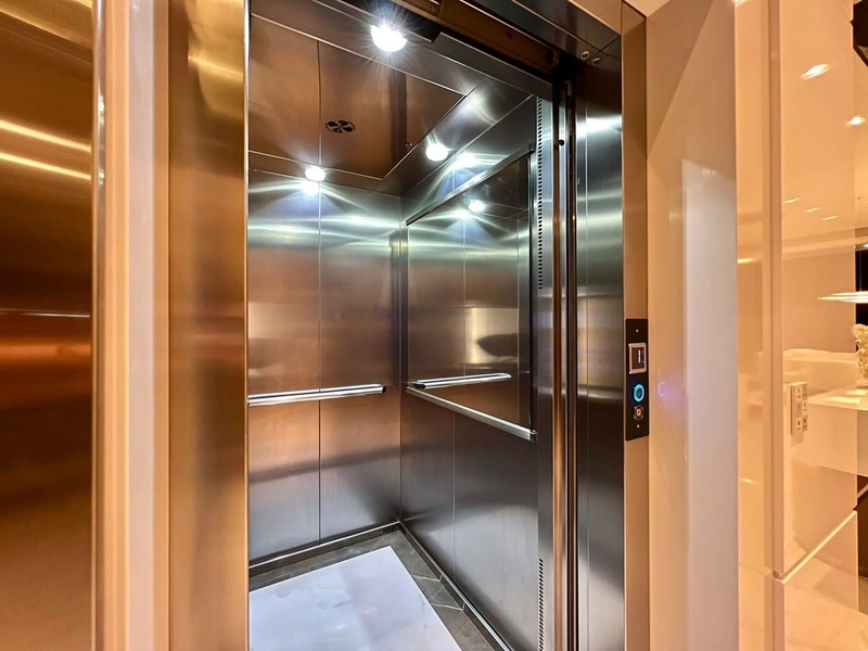 MANSÃO À BEIRA LAGO: 30ª foto da galeria de imagens do imóvel