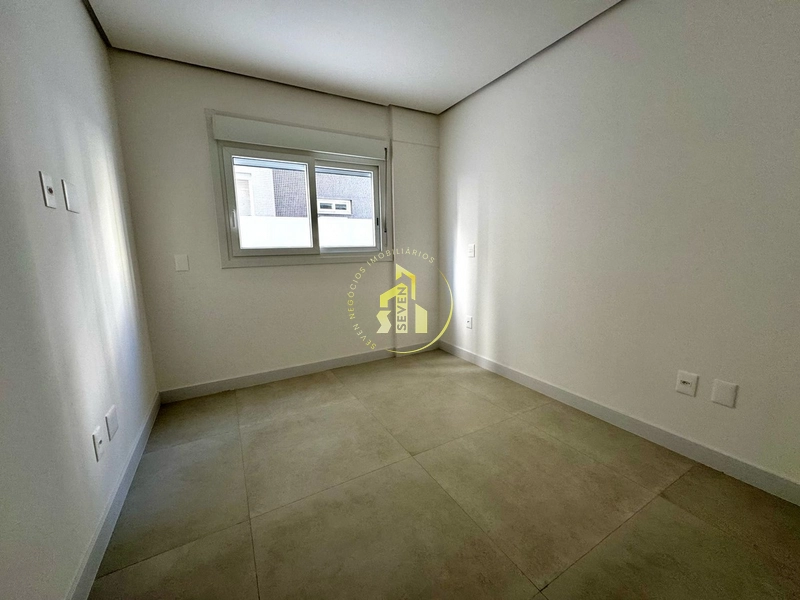 Apartamento 3 dormitórios, terraço em L, mobiliado e decorado, Capão.: 10ª foto da galeria de imagens do imóvel