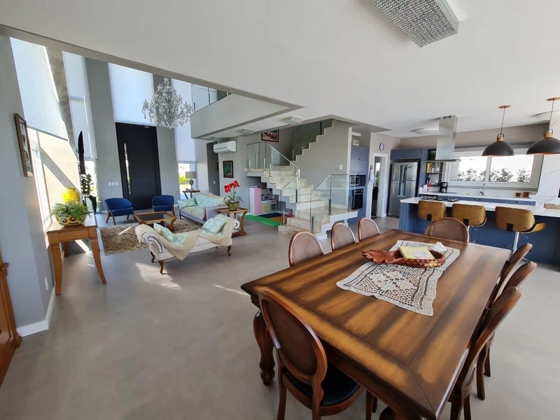 BELO SOBRADO.: 1ª foto da galeria de imagens do imóvel