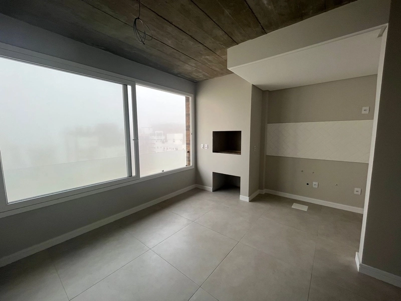 BELO APARTAMENTO COM VISTA PARA O MAR: 1ª foto da galeria de imagens do imóvel