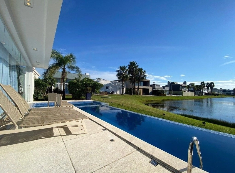 : 2ª foto da galeria de imagens do imóvel