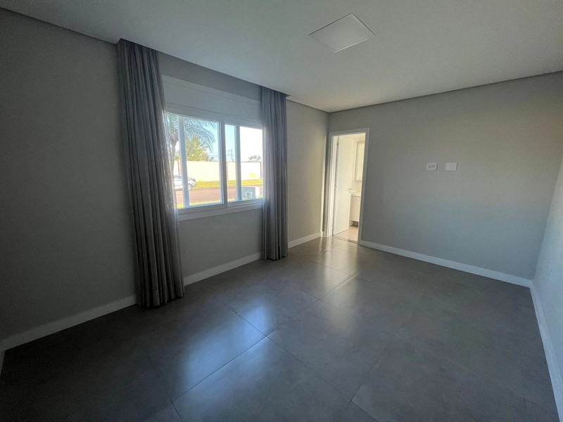 CASA TÉRREA.: 6ª foto da galeria de imagens do imóvel