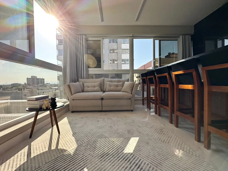 Apartamento de 2 suítes, finamente mobiliado, Z.N. Capão da Canoa: 1ª foto da galeria de imagens do imóvel