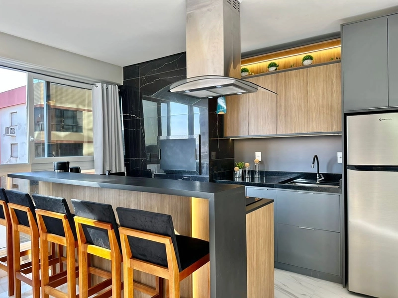 Apartamento de 2 suítes, finamente mobiliado, Z.N. Capão da Canoa: 7ª foto da galeria de imagens do imóvel