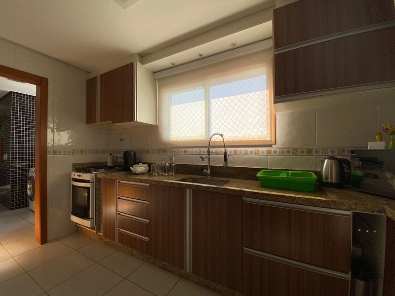 Amplo apartamento com linda vista!: 15ª foto da galeria de imagens do imóvel