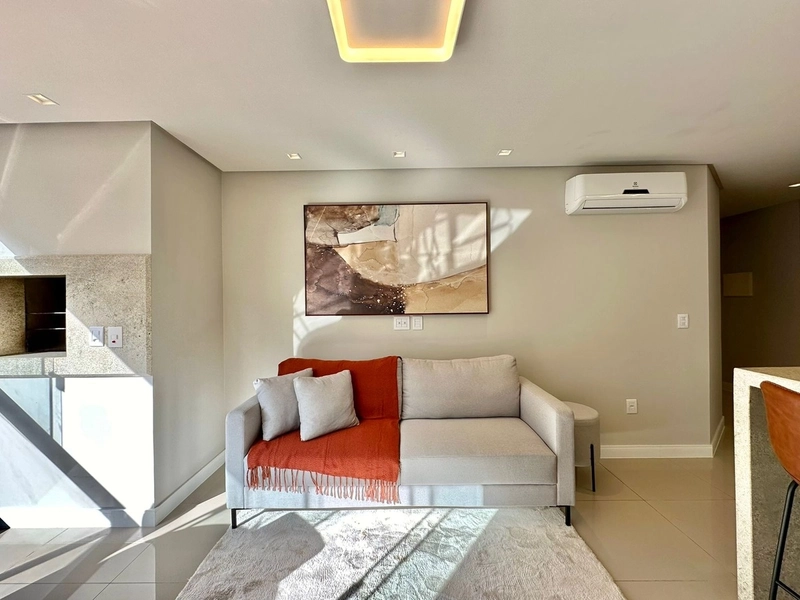 BELÍSSIMO APARTAMENTO FINAMENTE MOBILIADO E DECORADO: 26ª foto da galeria de imagens do imóvel