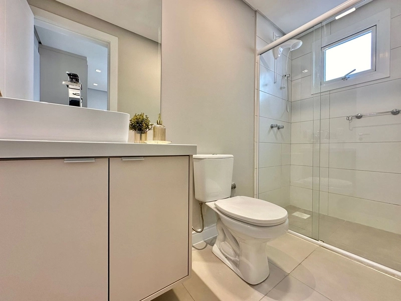 BELÍSSIMO APARTAMENTO FINAMENTE MOBILIADO E DECORADO: 28ª foto da galeria de imagens do imóvel