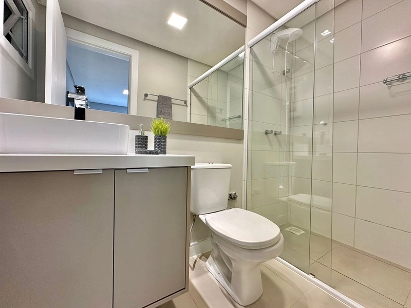 BELÍSSIMO APARTAMENTO FINAMENTE MOBILIADO E DECORADO: 24ª foto da galeria de imagens do imóvel