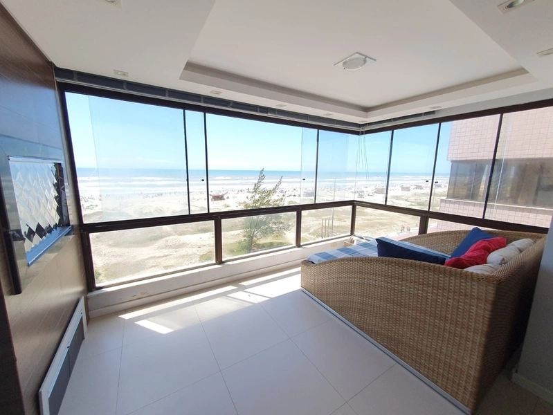 Apartamento com vista para o mar e a praia de capão da canoa