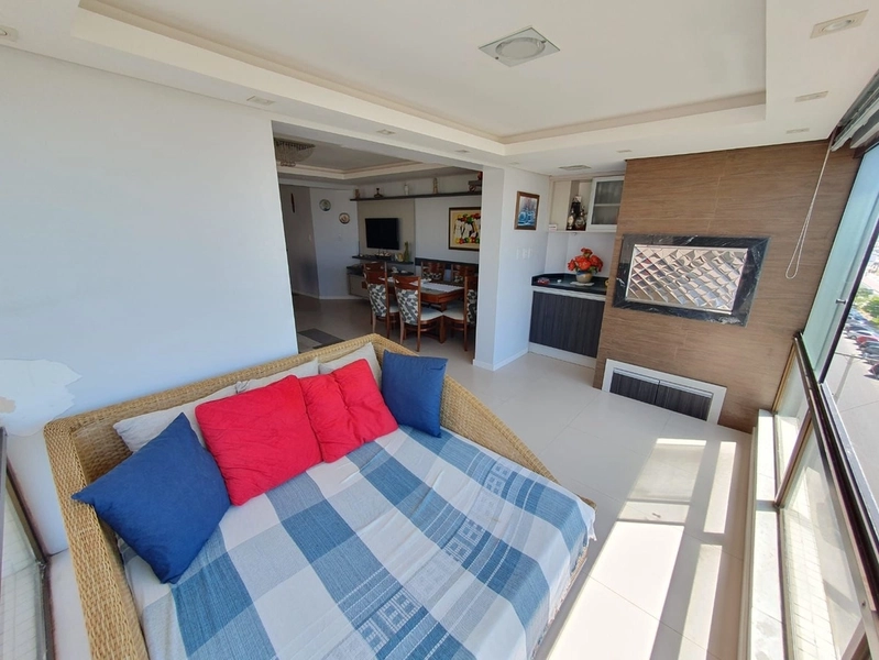 Apartamento com vista para o mar e a praia de capão da canoa: 4ª foto da galeria de imagens do imóvel