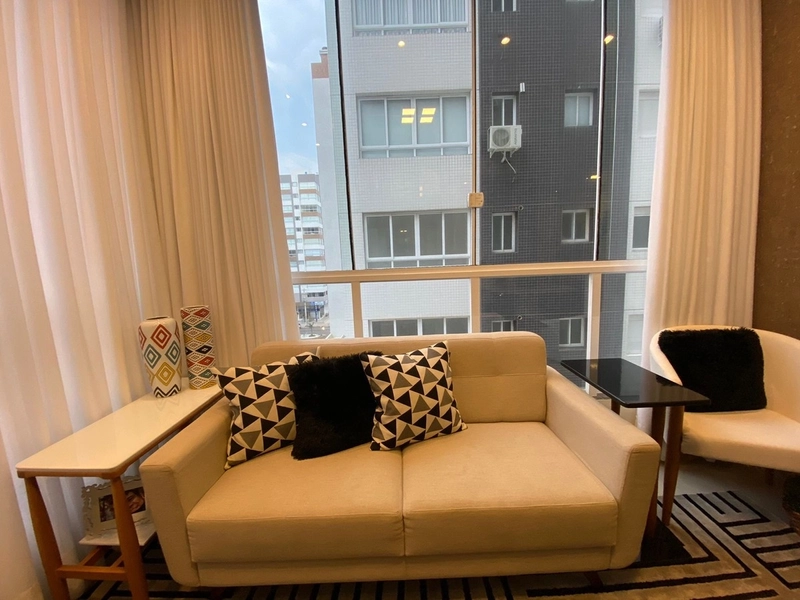 LINDO APARTAMENTO: 2ª foto da galeria de imagens do imóvel