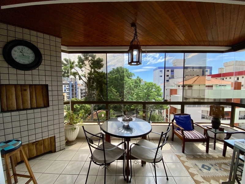 Apartamento próximo ao mar da praia de capão da canoa: 2ª foto da galeria de imagens do imóvel