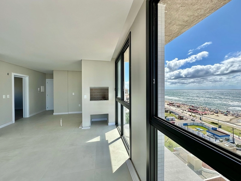 APARTAMENTO COM VISTA CINEMATOGRÁFICA PARA O MAR: 3ª foto da galeria de imagens do imóvel