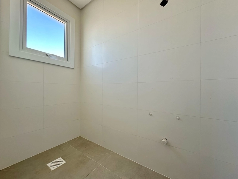 APARTAMENTO COM VISTA CINEMATOGRÁFICA PARA O MAR: 14ª foto da galeria de imagens do imóvel