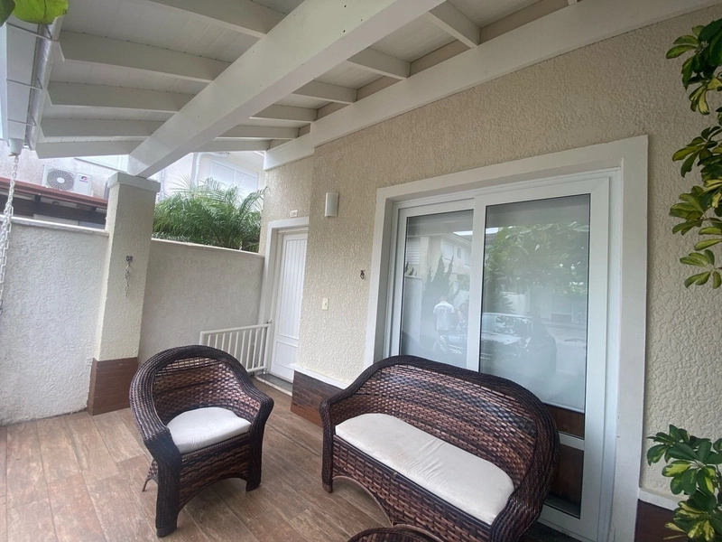 SOBRADO A VENDA EM CONDOMÍNIO FECHADO: 3ª foto da galeria de imagens do imóvel