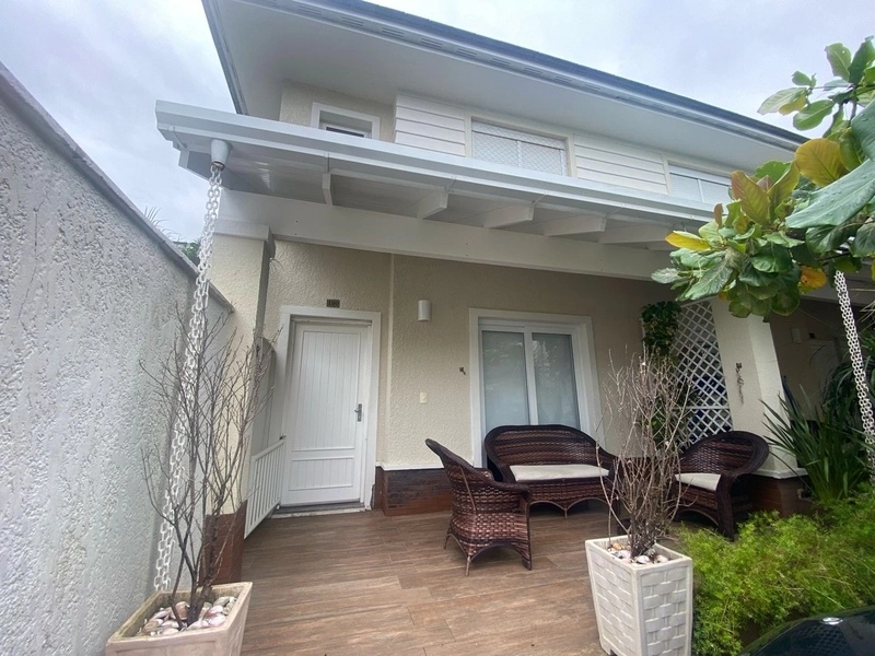 SOBRADO A VENDA EM CONDOMÍNIO FECHADO: 4ª foto da galeria de imagens do imóvel