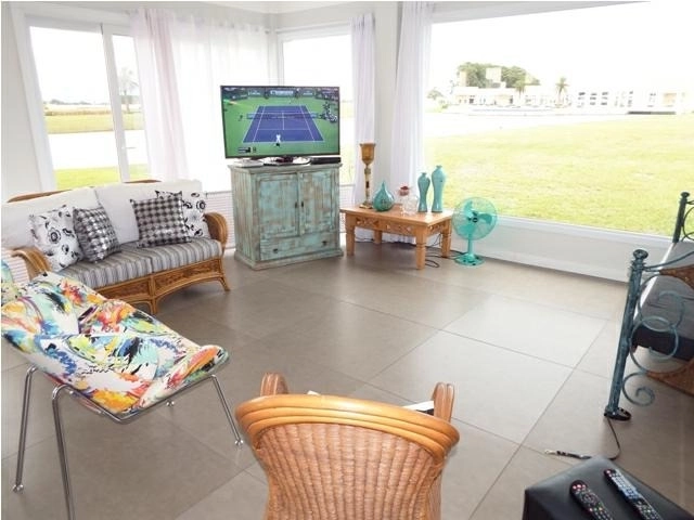 SOBRADO COM ÓTIMA LOCALIZAÇÃO: 8ª foto da galeria de imagens do imóvel