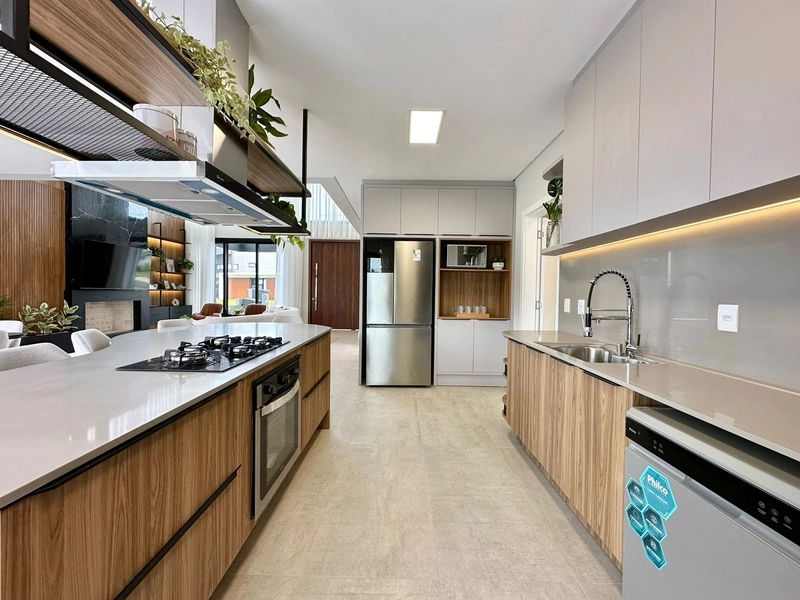 SOBRADO À VENDA!!!: 10ª foto da galeria de imagens do imóvel