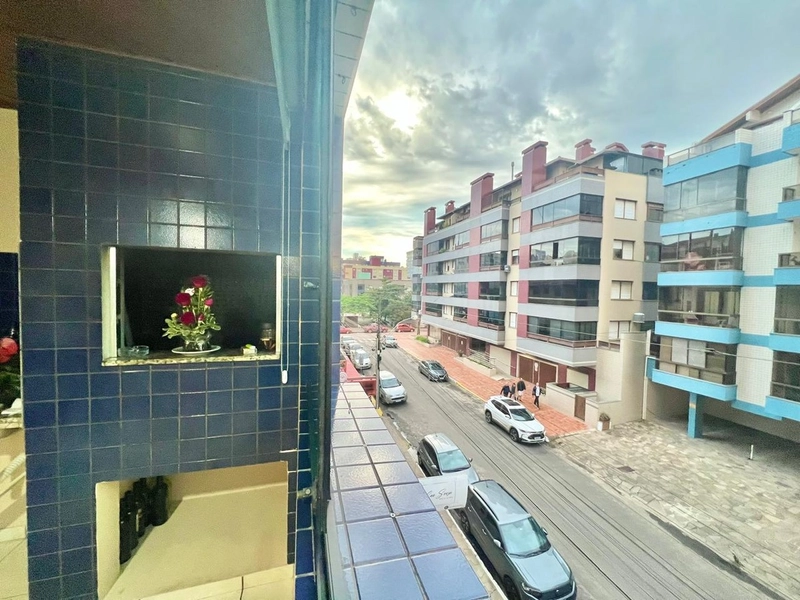 Excelente apartamento com sacada de frente e terraço!: 2ª foto da galeria de imagens do imóvel