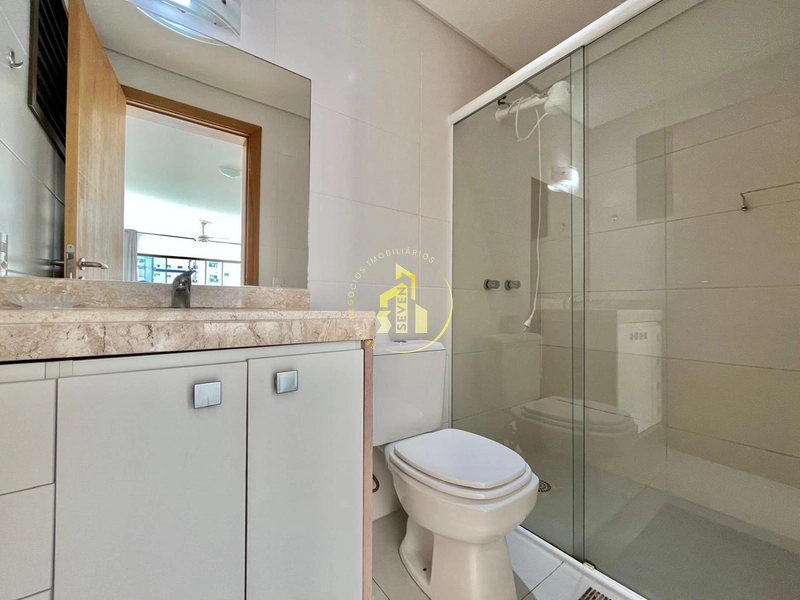 AMPLO APARTAMENTO COM TERRAÇO JUNTO AO MAR NO NAVEGANTES: 19ª foto da galeria de imagens do imóvel