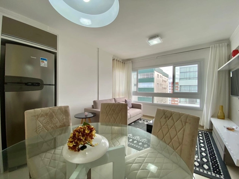 BELO APARTAMENTO 3 DORMITÓRIOS MOBILIADO E DECORADO: 3ª foto da galeria de imagens do imóvel