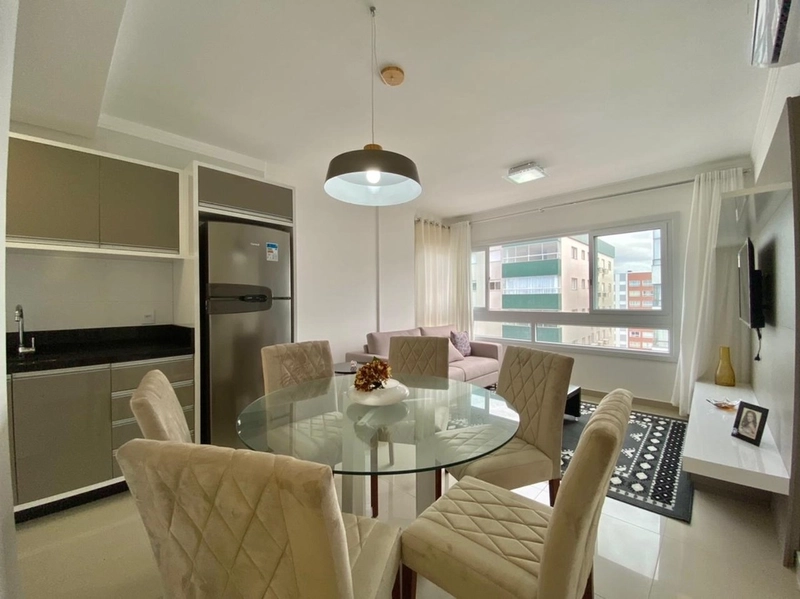 BELO APARTAMENTO 3 DORMITÓRIOS MOBILIADO E DECORADO