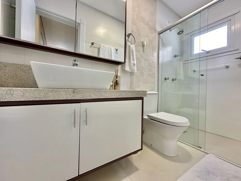 APARTAMENTO ALTO PADRÃO COM VISTA PARA O MAR: 23ª foto da galeria de imagens do imóvel